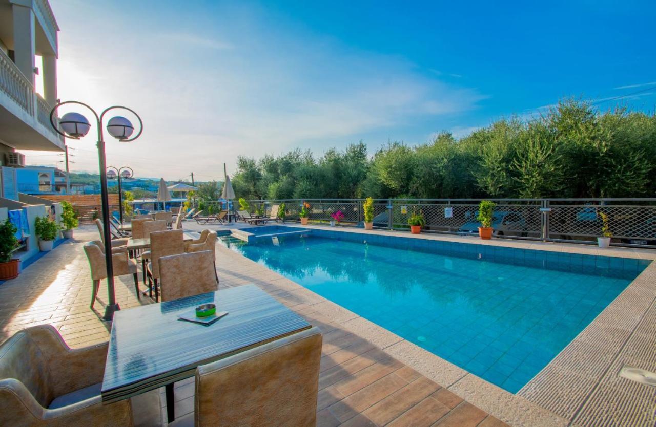 Hotel Emilia Zakynthos Town Exterior photo